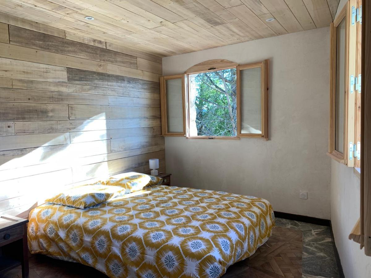 Grand Gite Les Cabanes De Fallot Pour 19 Personnes - Piscine Naturelle L'isle-Bouzon Extérieur photo